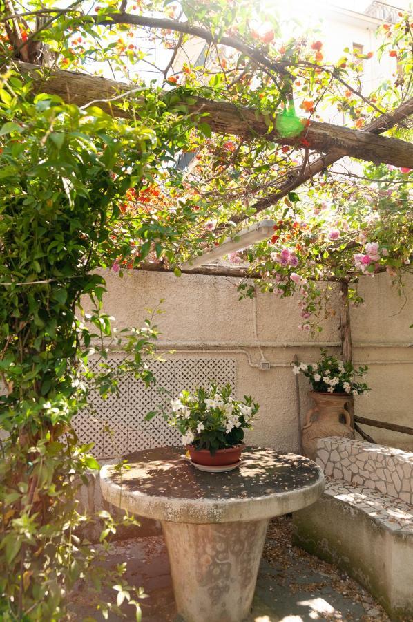 شقة Casa Teresinella Garden توري أنونزياتا المظهر الخارجي الصورة